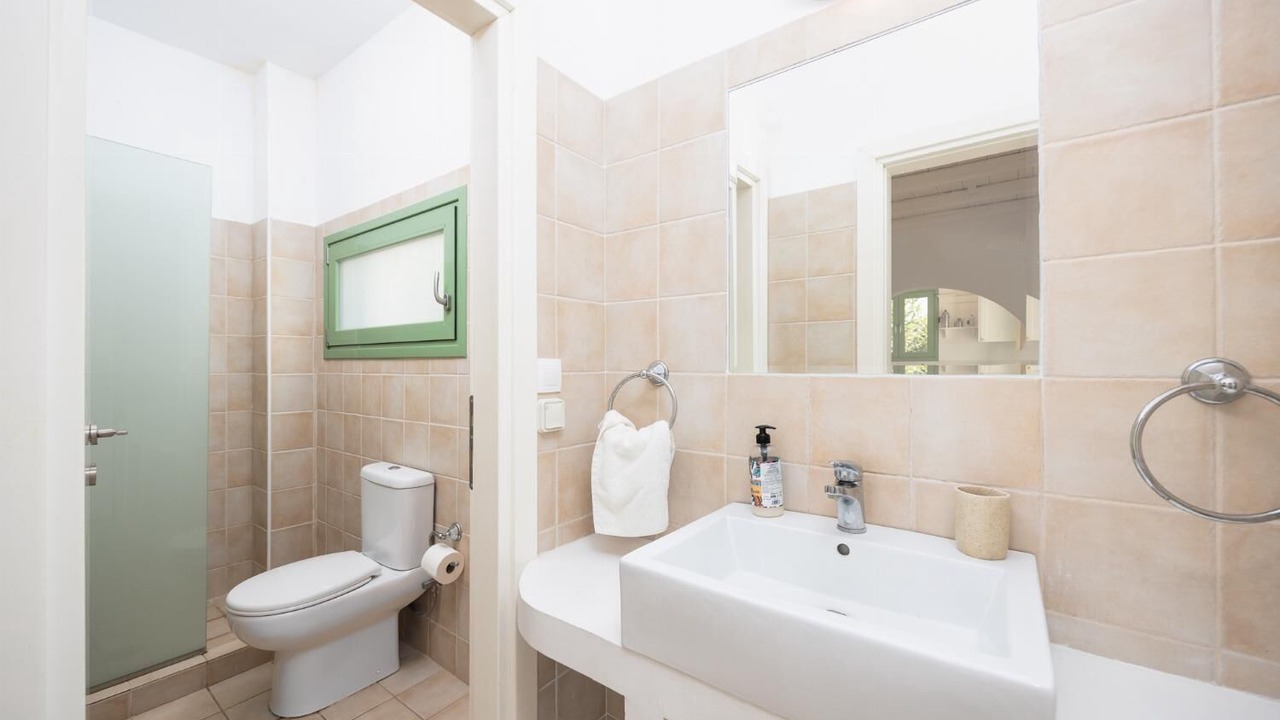 Photo of Bathroom in Gennadi