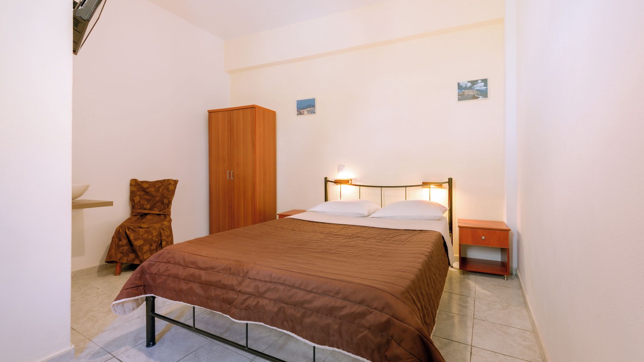 Photo of Bedroom in Perissa