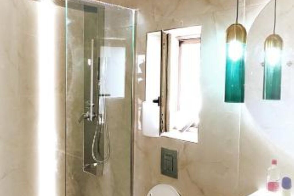 Photo of Bathroom in Halepa
