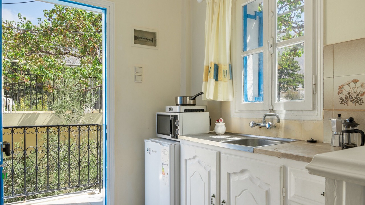 Photo of Kitchen in Panormos