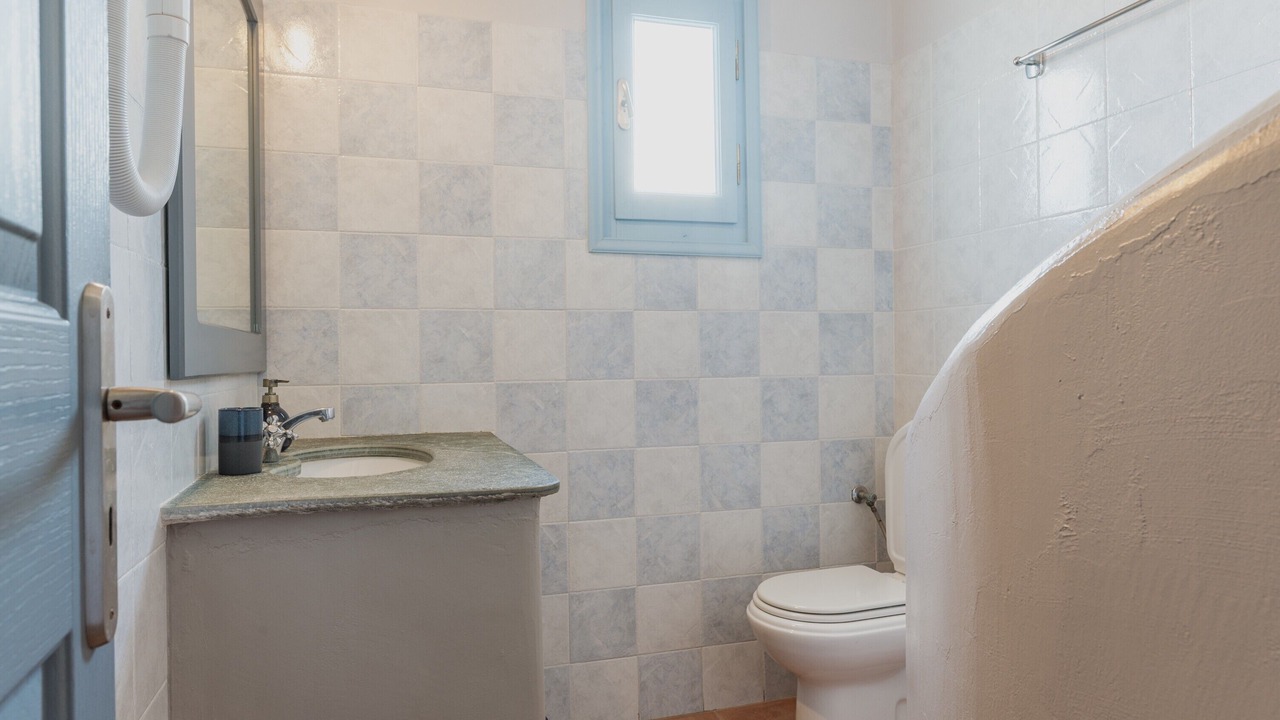 Photo of Bathroom in Agios Ioannis