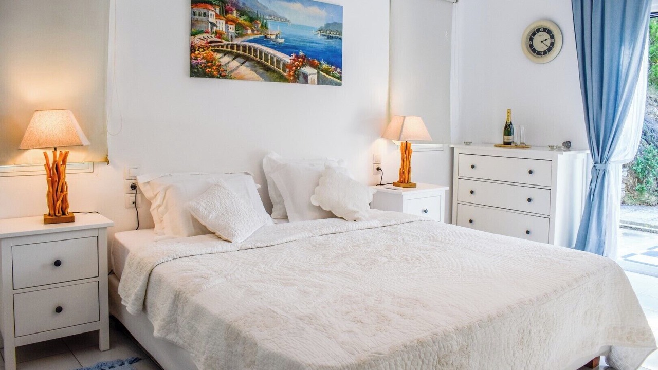 Photo of Bedroom in Skiathos Town