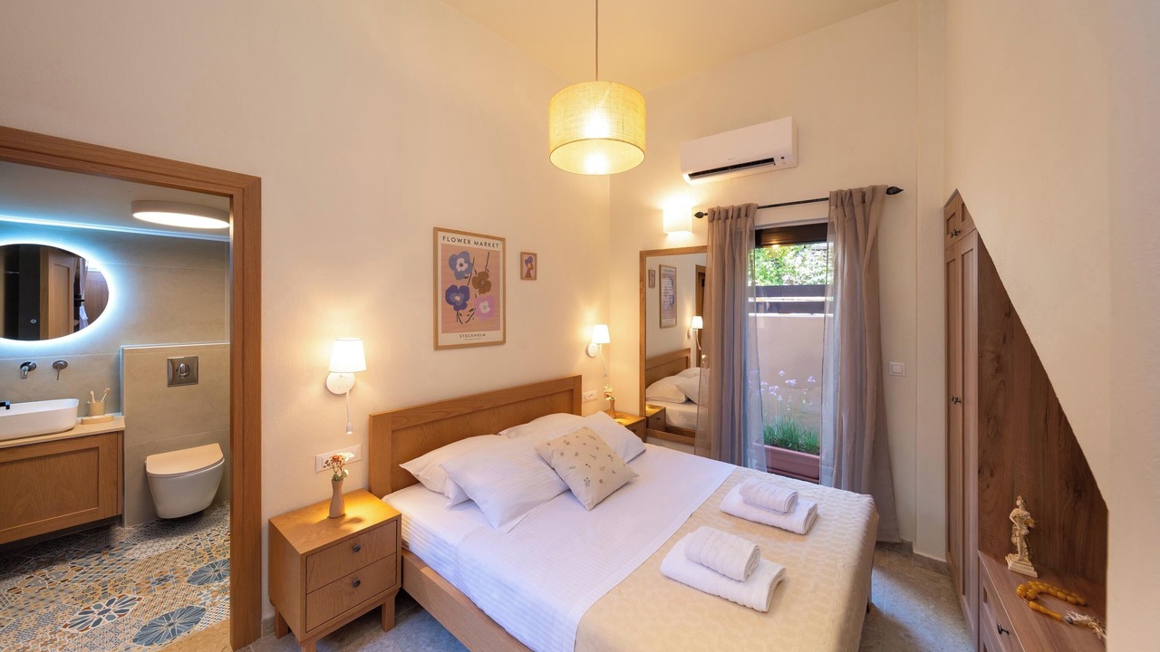 Photo of Bedroom in Rhodes Town