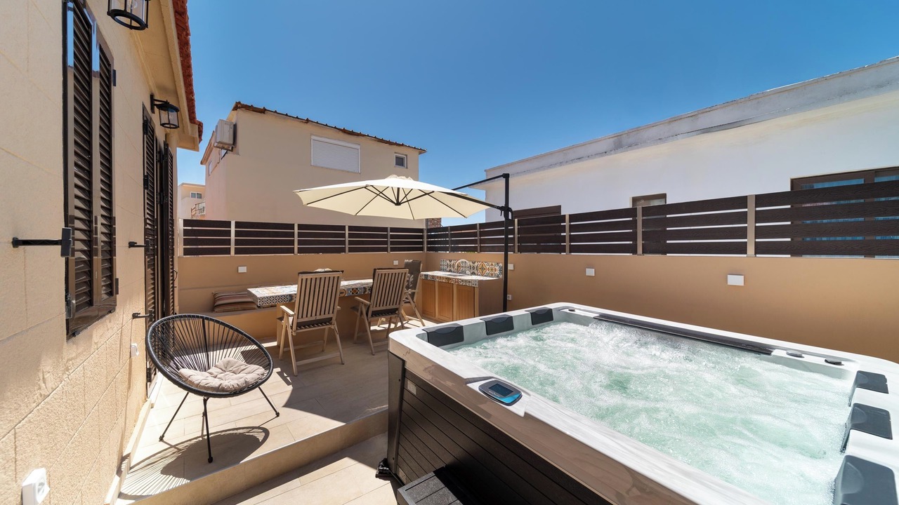 Photo of Patio Balcony in Rhodes Town