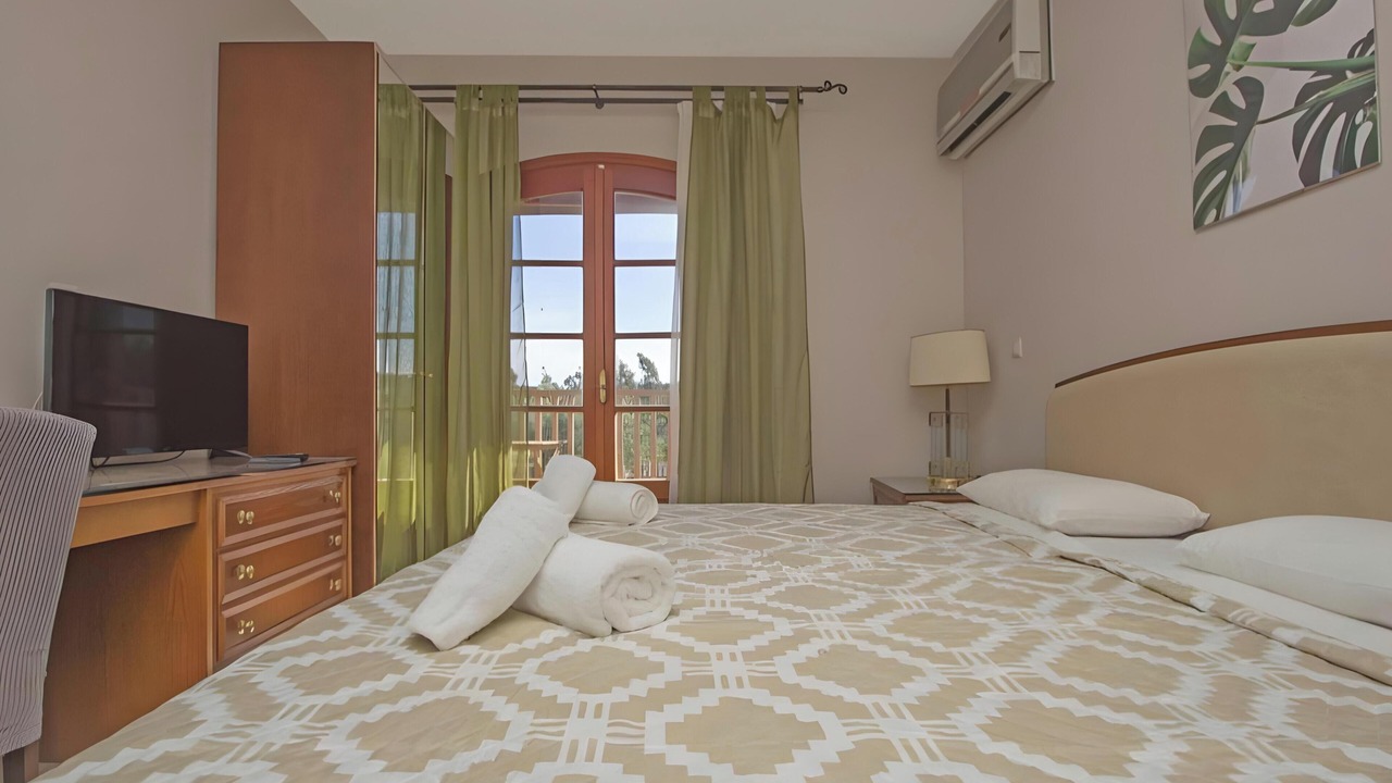 Photo of Bedroom in Tzavros