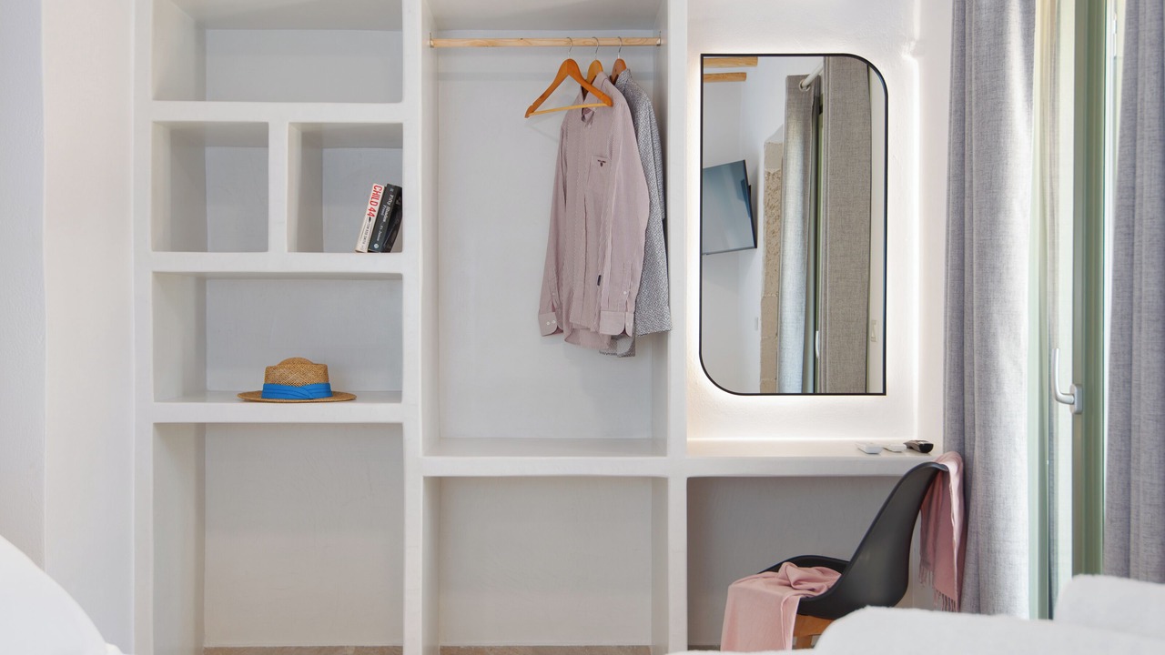 Photo of Bedroom in Platis Gialos