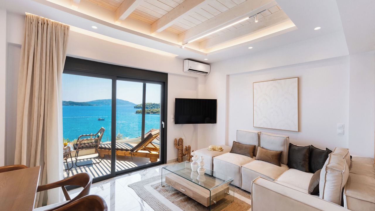 Photo of Livingroom in Perigiali