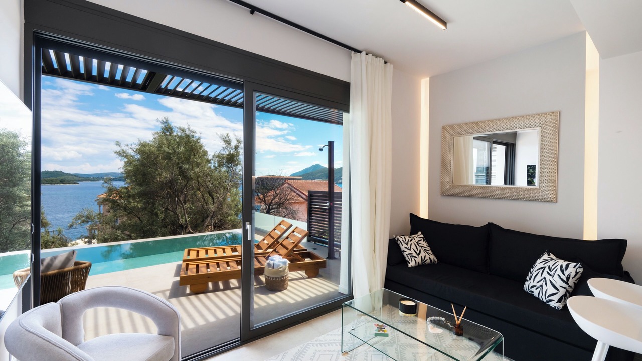 Photo of Livingroom in Perigiali