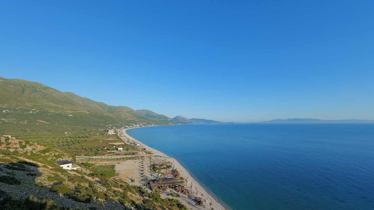 Photo of Outdoor in Qeparo