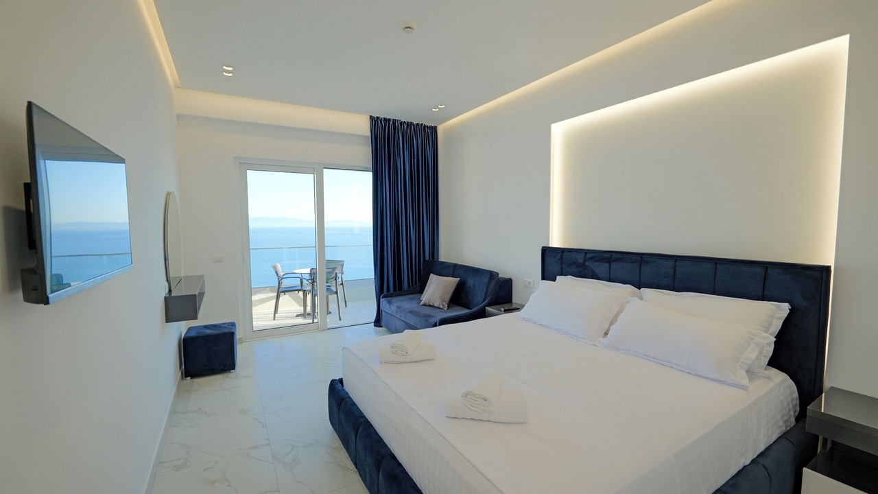 Photo of Bedroom in Qeparo