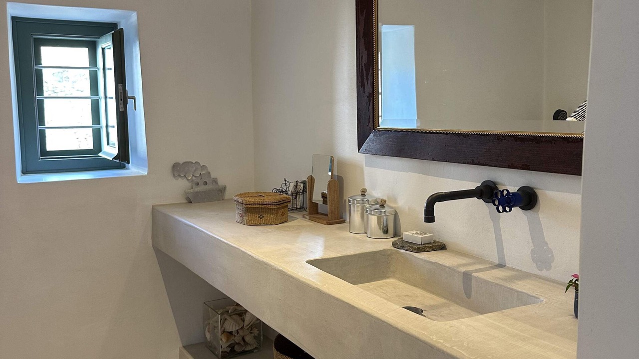 Photo of Bathroom in Apollonia