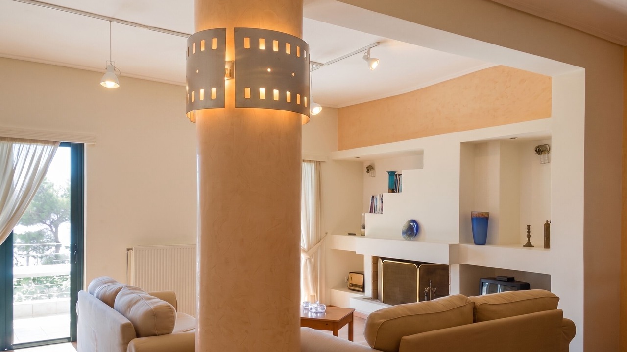 Photo of Livingroom in Karystos