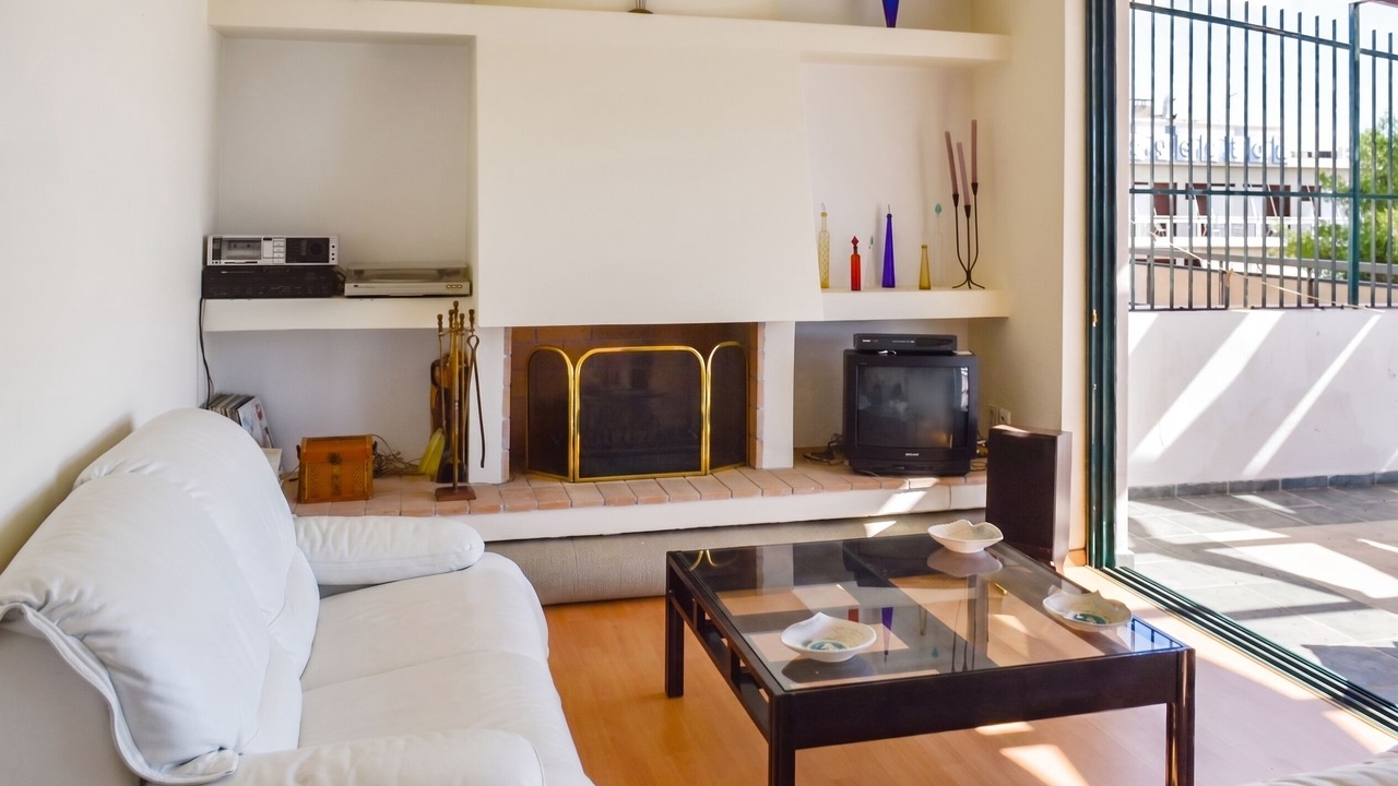Photo of Livingroom in Karystos