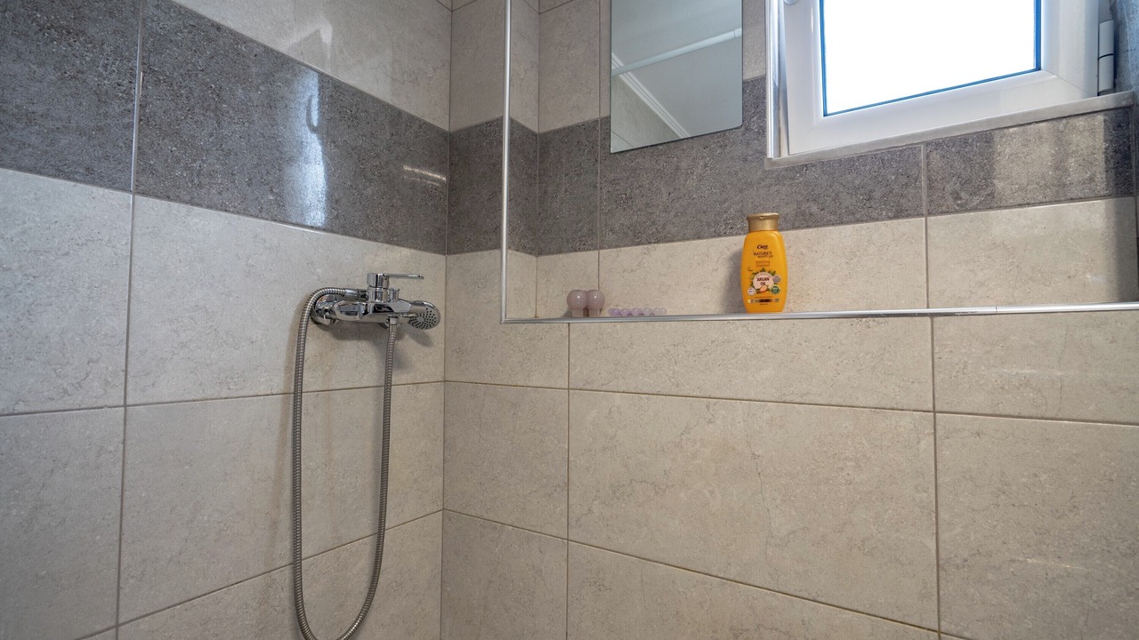 Photo of Bathroom in Kerameikos