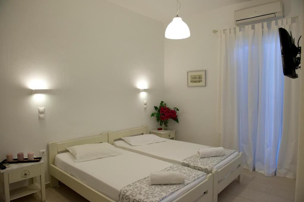 Photo of Bedroom in Tourlos