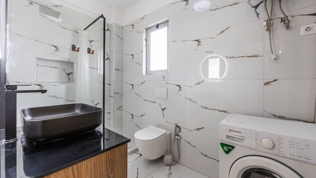 Photo of Bathroom in Vlore