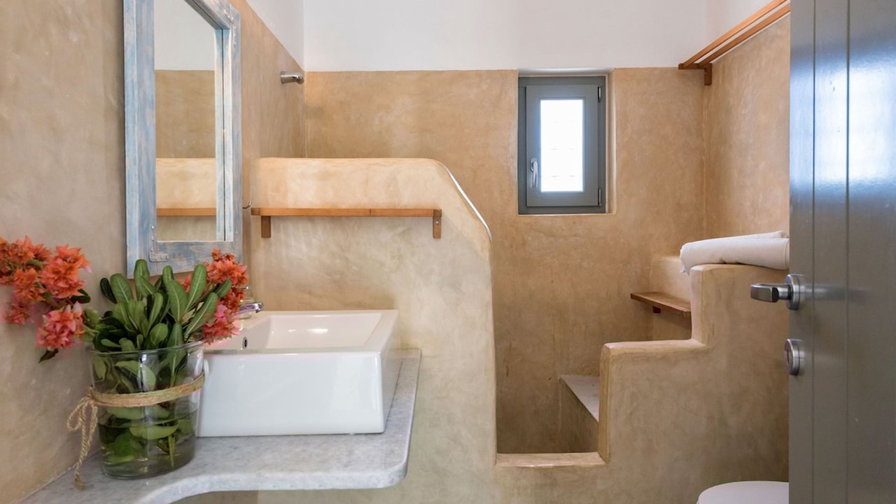 Photo of Bathroom in Drios