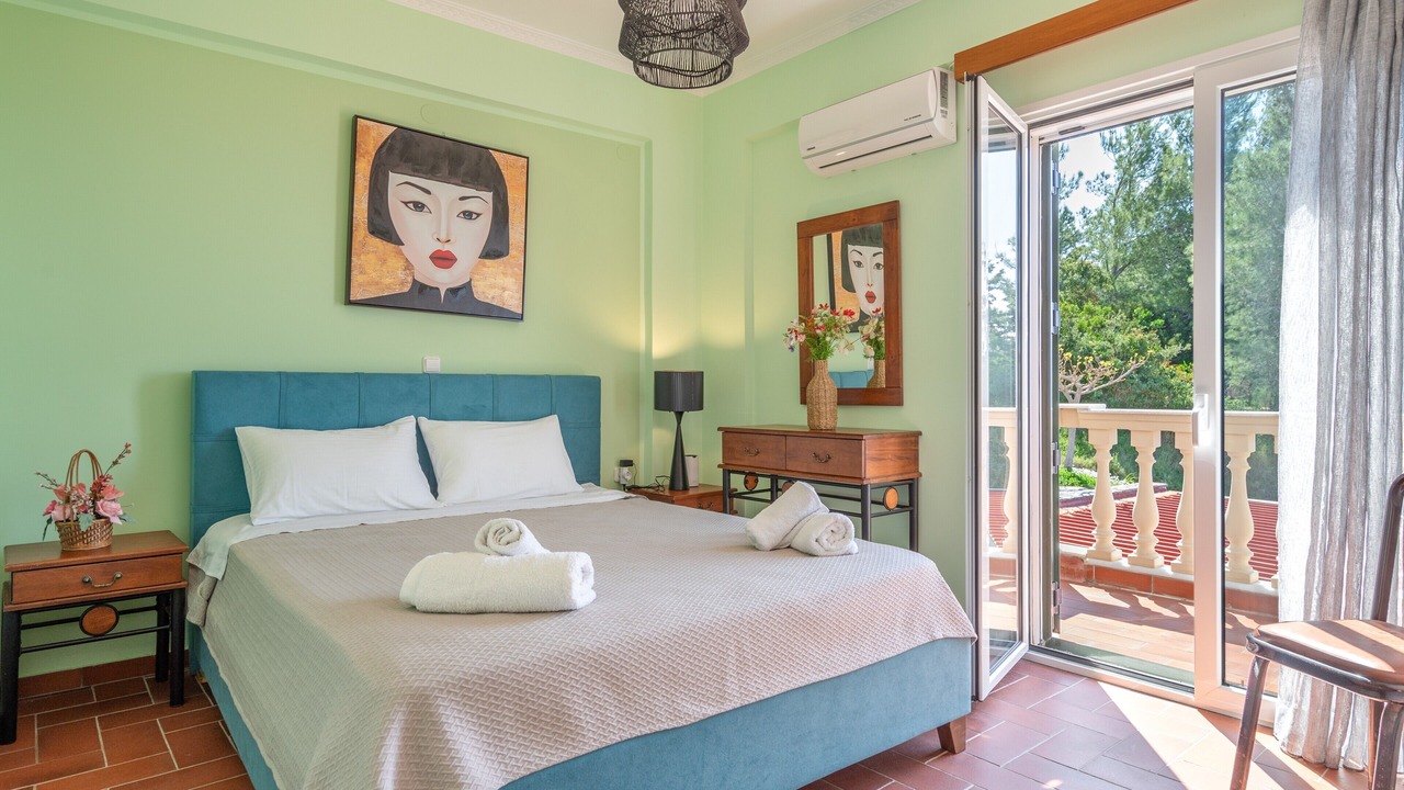 Photo of Bedroom in Evgiros