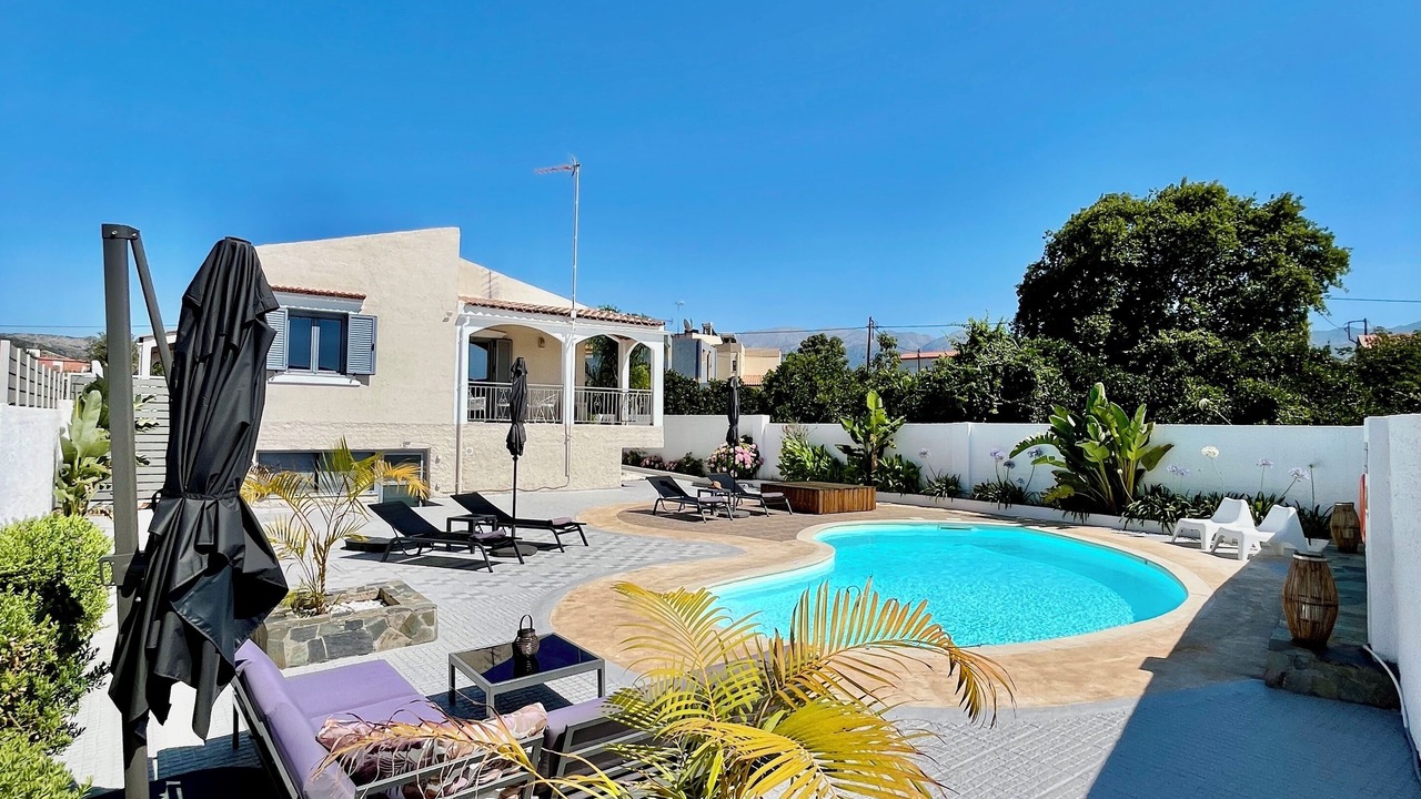 Photo of Outdoor in Alikianos