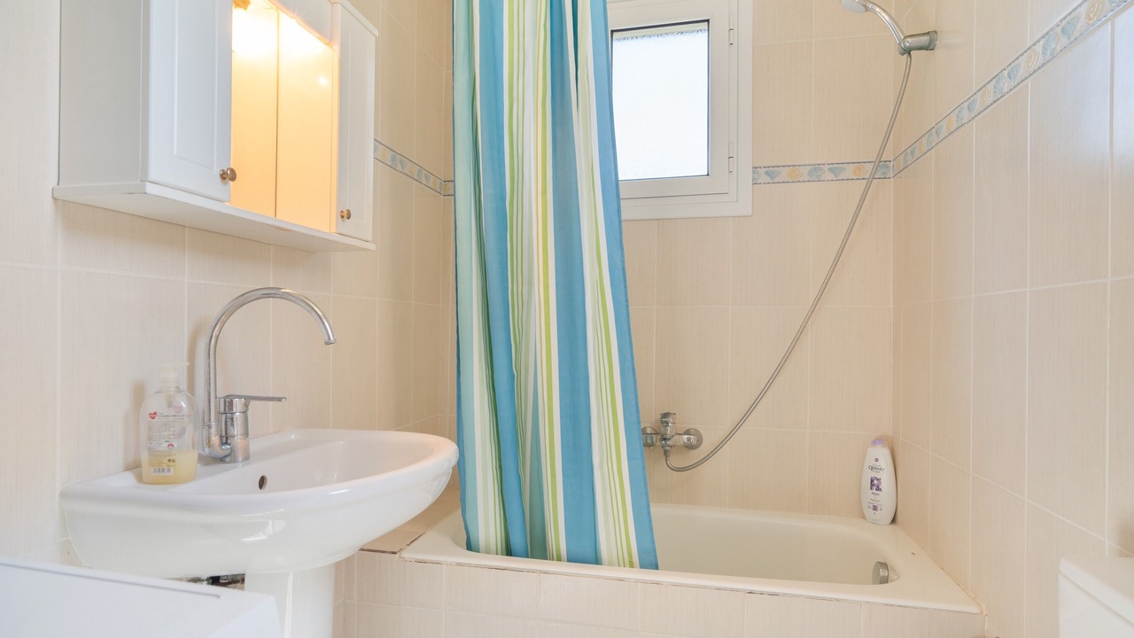 Photo of Bathroom in Mantzavinata