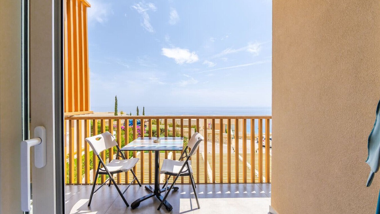 Photo of Patio Balcony in Jala