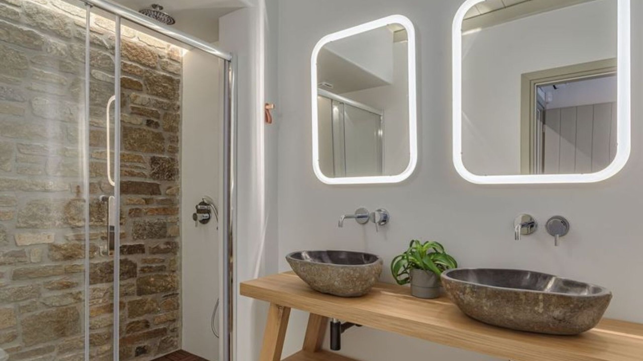 Photo of Bathroom in Xilokeratidi