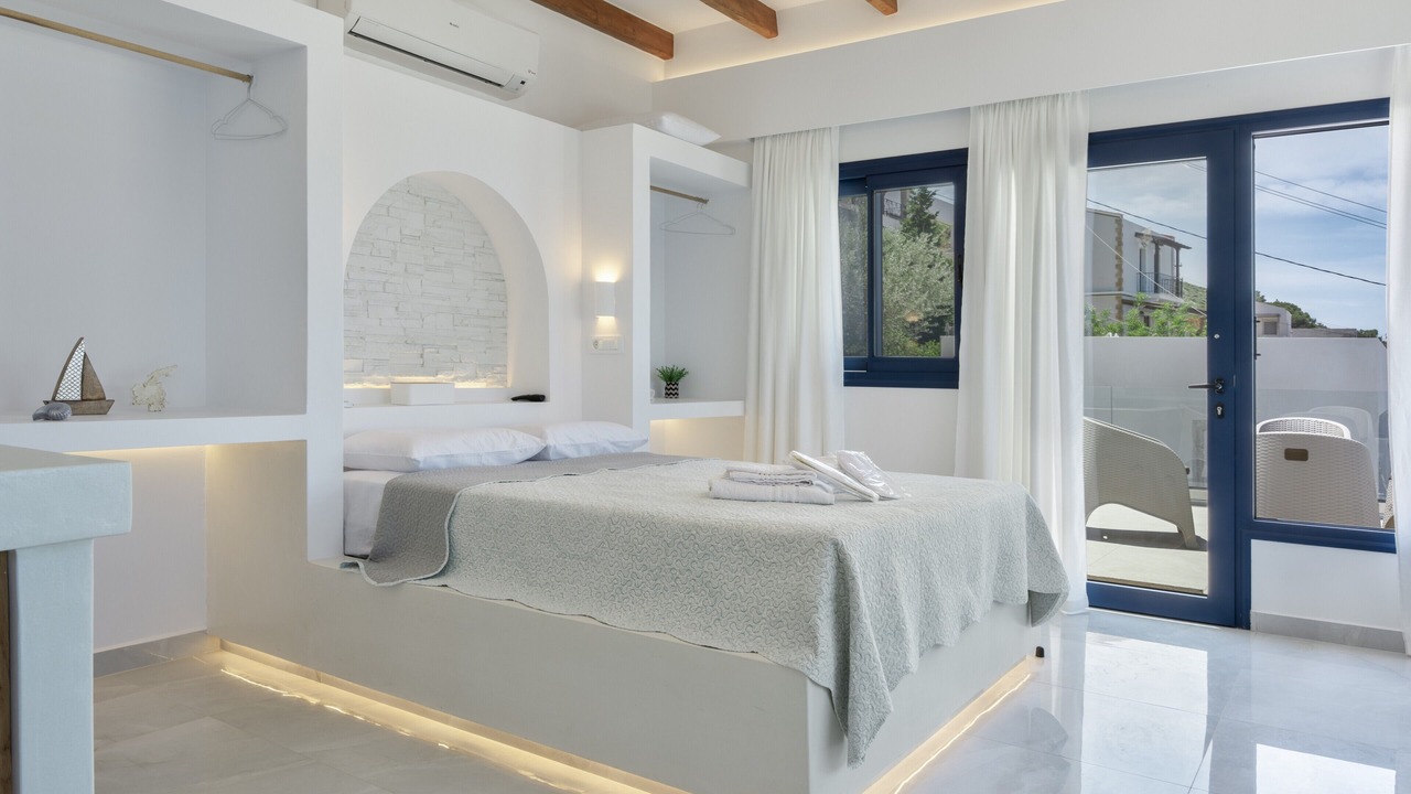 Photo of Bedroom in Mirties