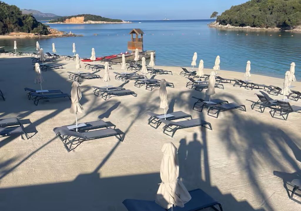 Photo of Others in Sarande