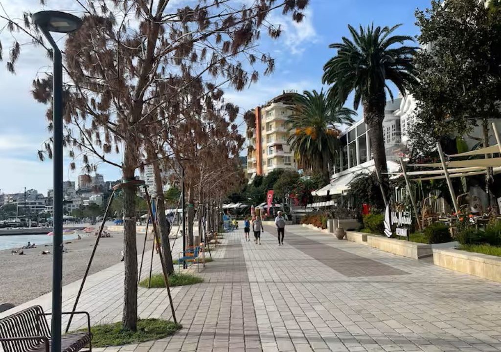 Photo of Others in Sarande
