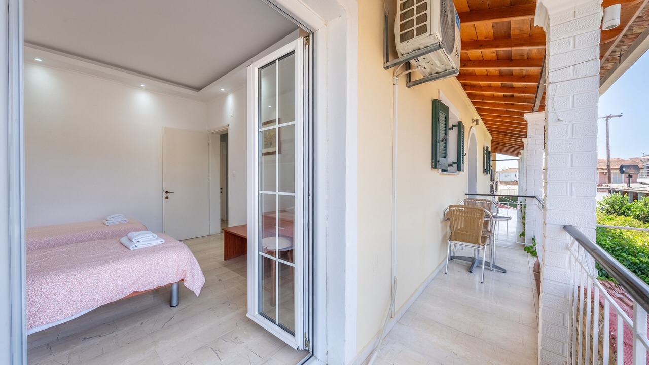 Photo of Bedroom in Kavos