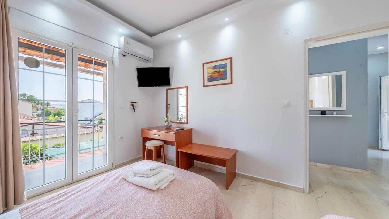 Photo of Bedroom in Kavos