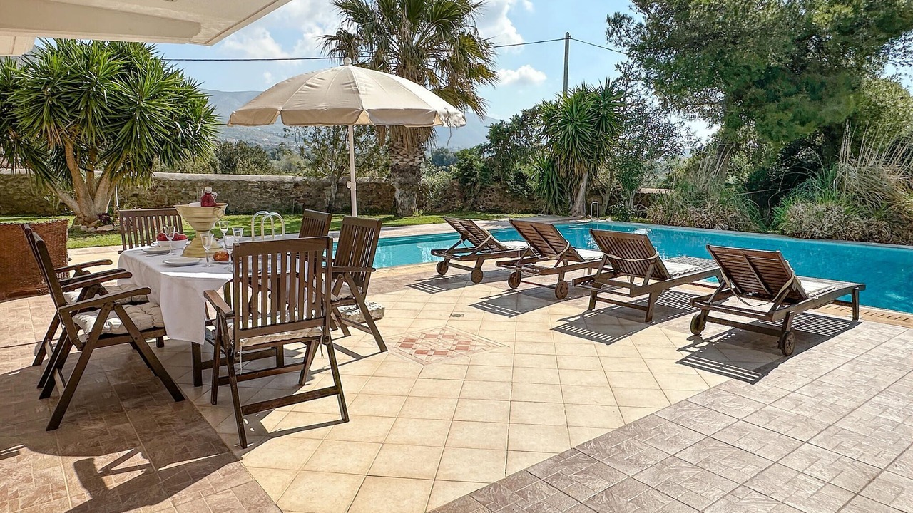 Photo of Outdoor in Saronikos