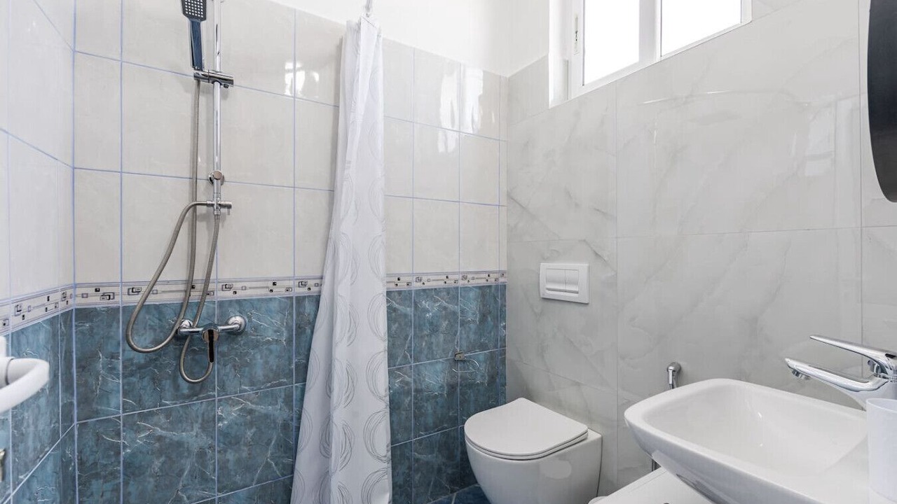 Photo of Bathroom in Rade