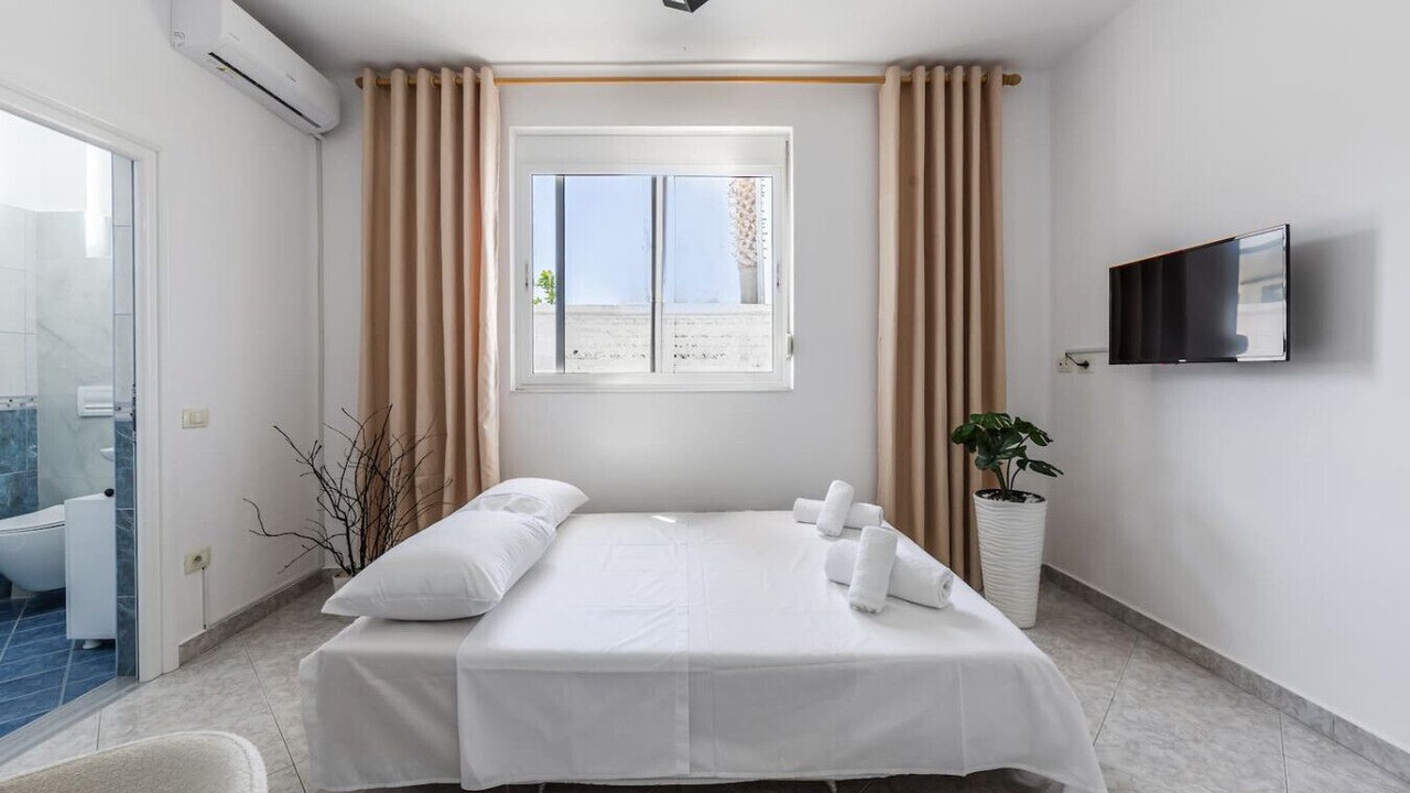 Photo of Bedroom in Rade