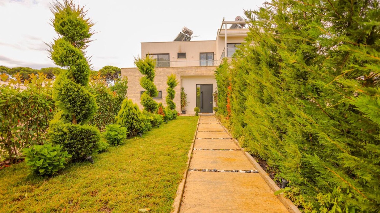 Photo of Outdoor in Ishem