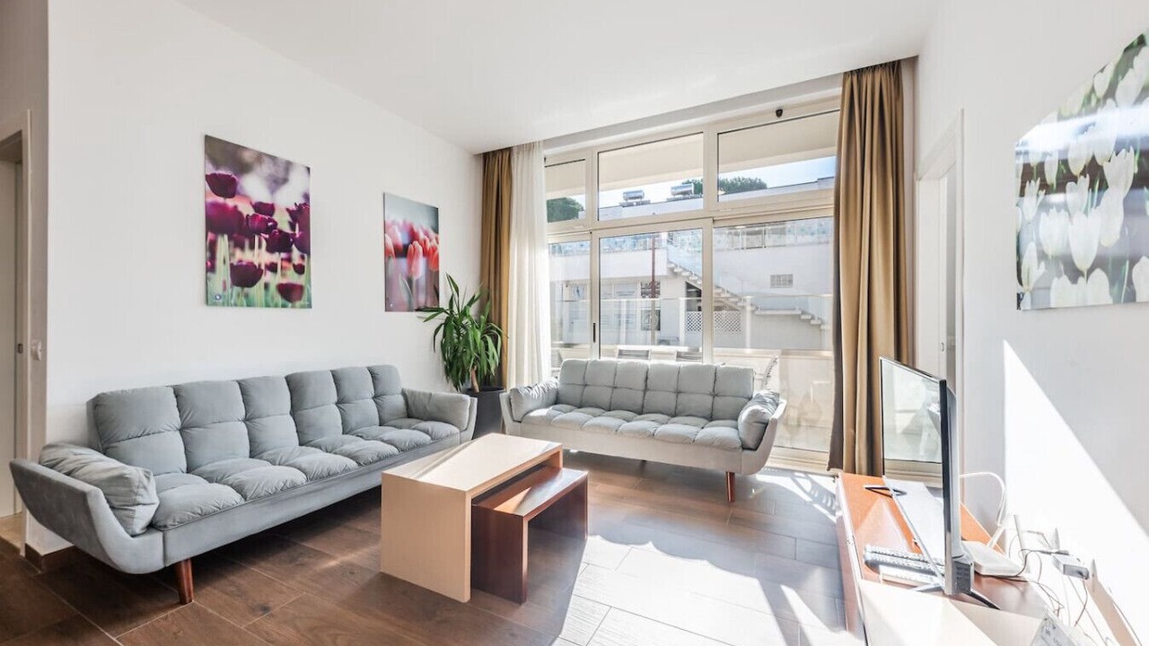 Photo of Livingroom in Qerek