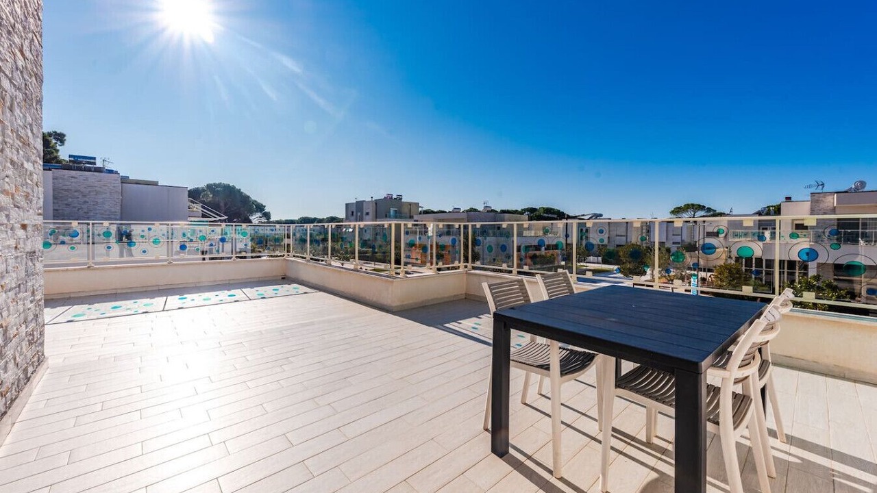 Photo of Patio Balcony in Qerek