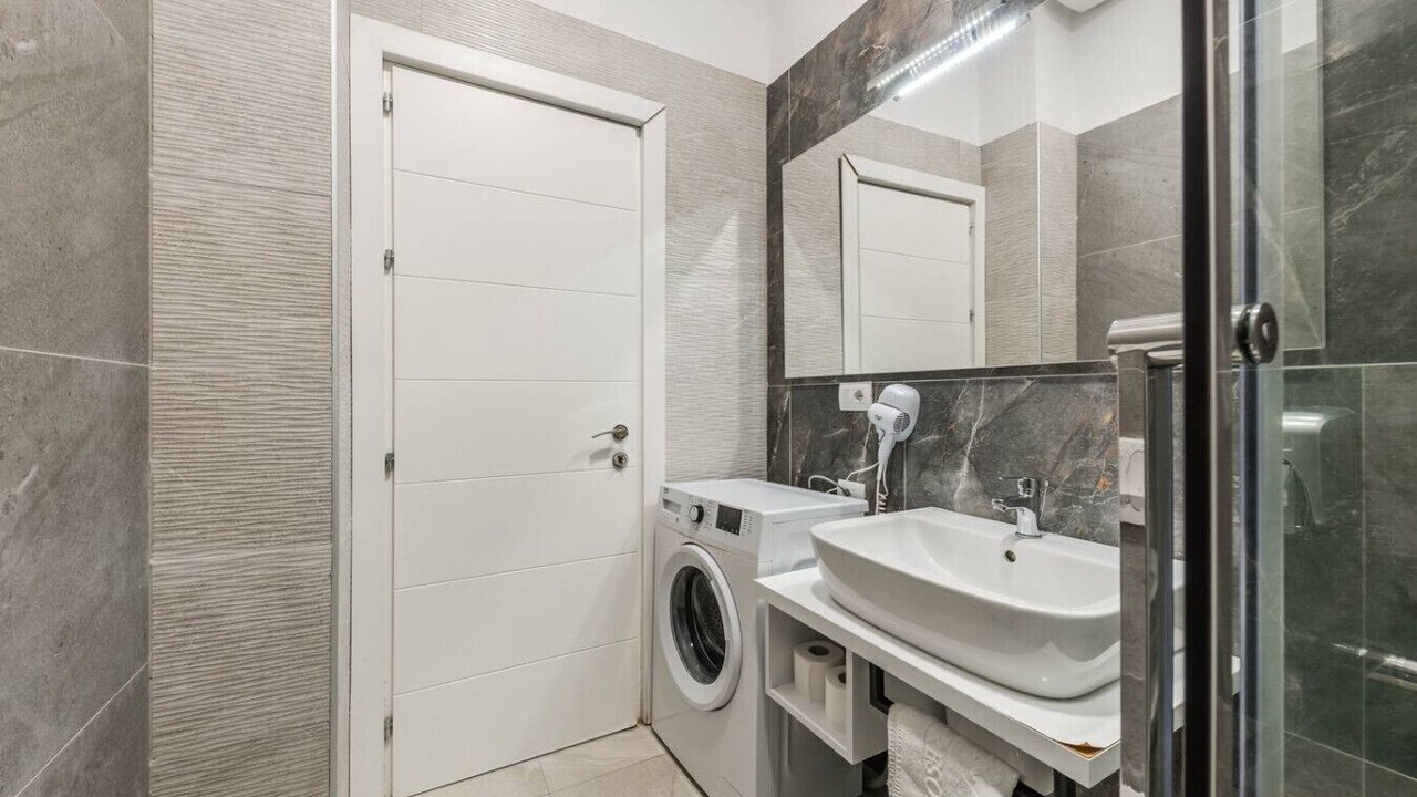 Photo of Bathroom in Qerek
