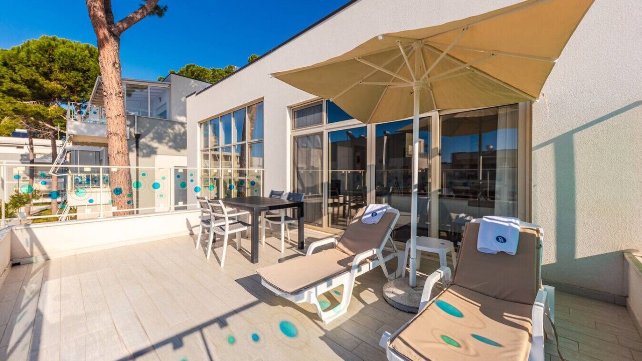 Photo of Patio Balcony in Qerek