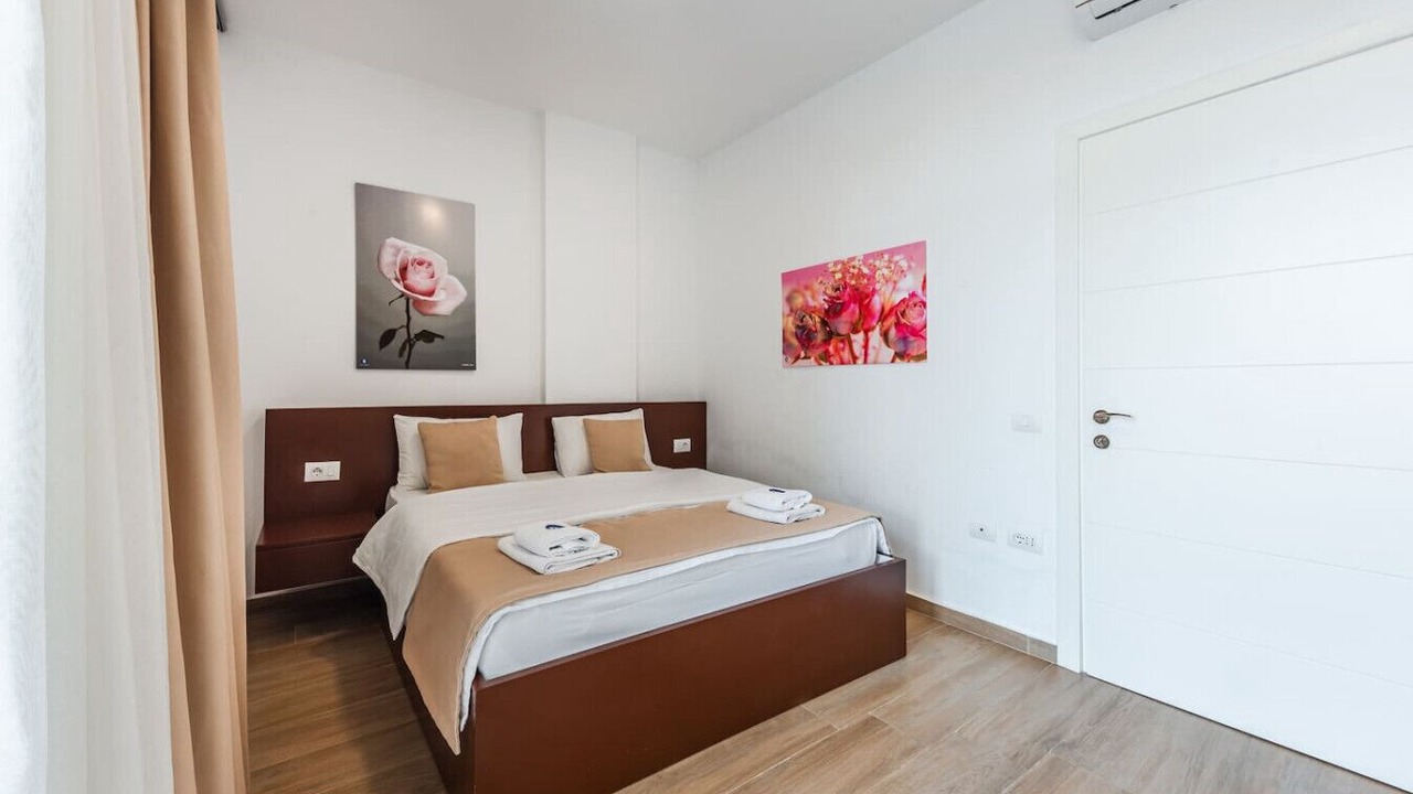 Photo of Bedroom in Qerek