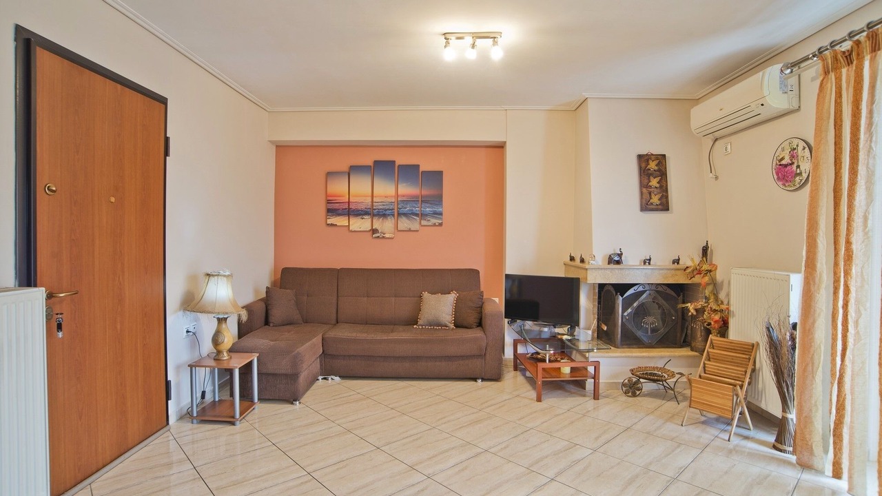 Photo of Livingroom in Moschato-Tavros