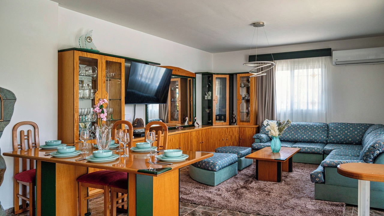 Photo of Livingroom in Archangelos