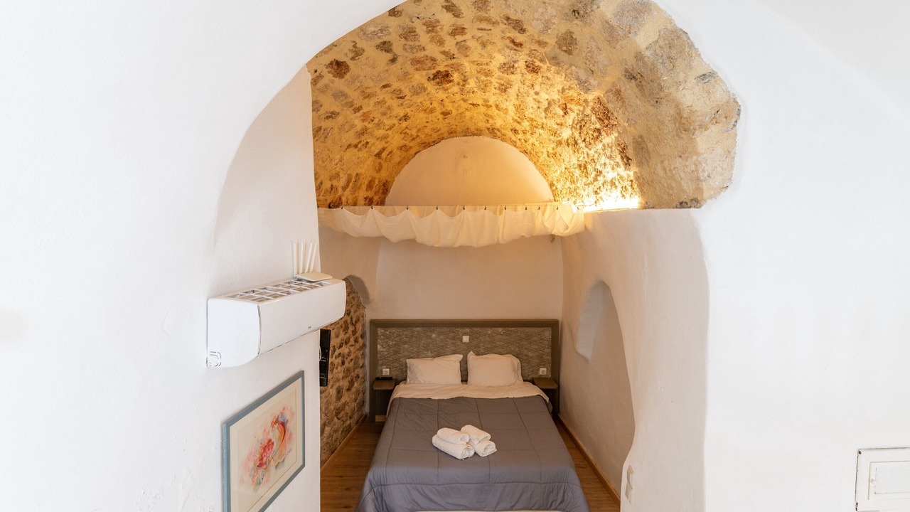 Photo of Bedroom in Monemvasia