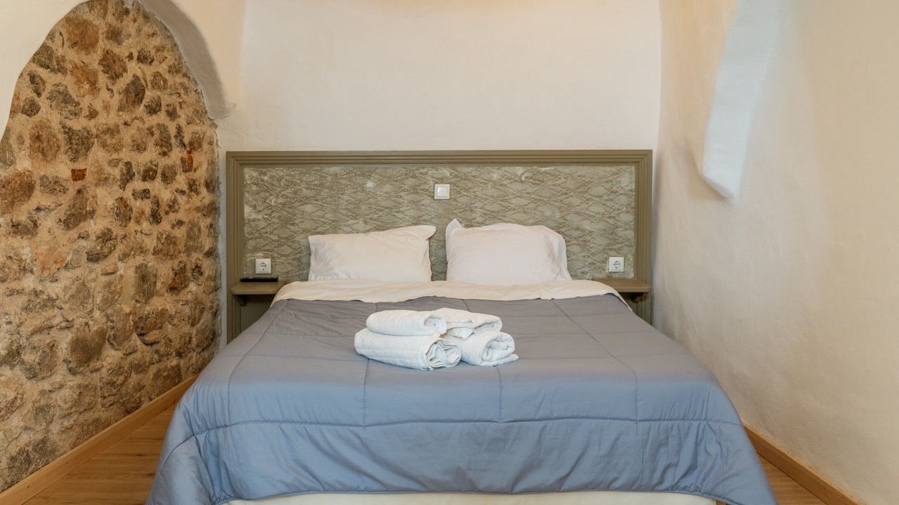 Photo of Bedroom in Monemvasia