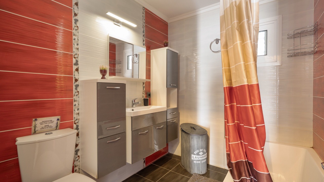 Photo of Bathroom in Sivros