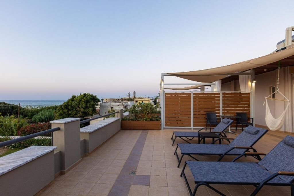 Photo of Patio Balcony in Adelianos Kampos