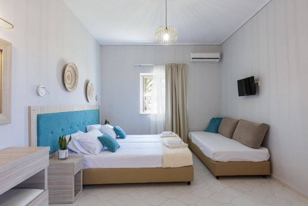 Photo of Bedroom in Adelianos Kampos