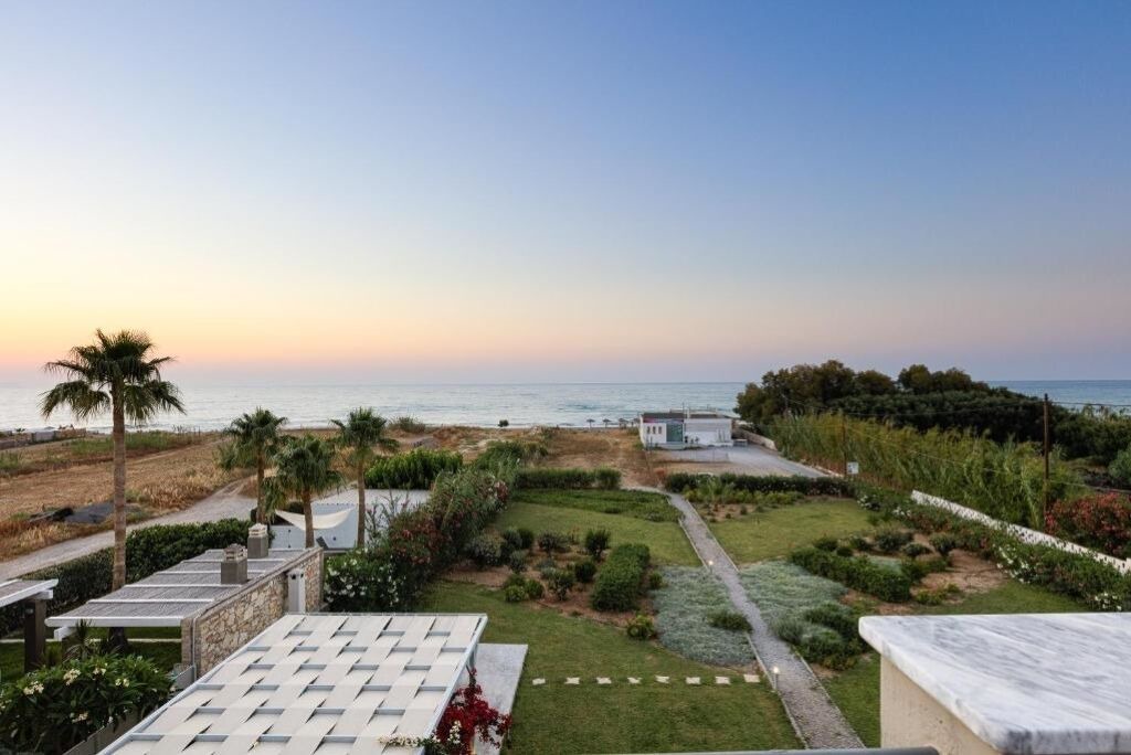 Photo of Outdoor in Adelianos Kampos