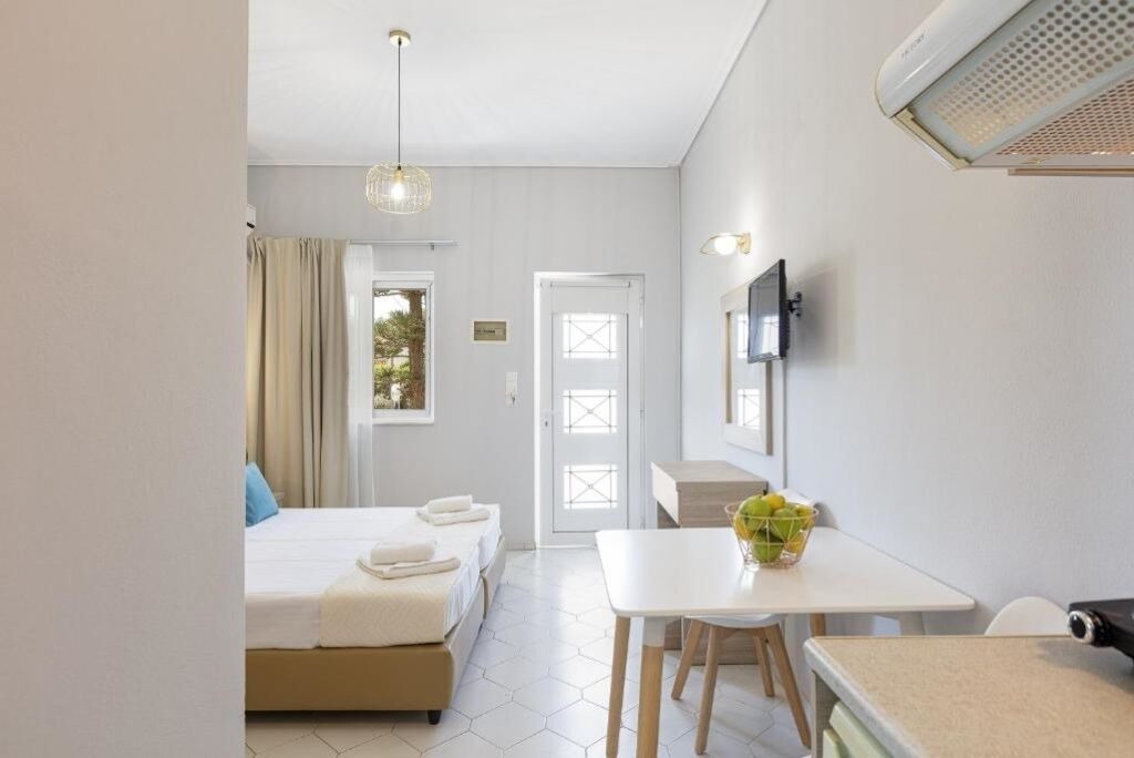 Photo of Bedroom in Adelianos Kampos