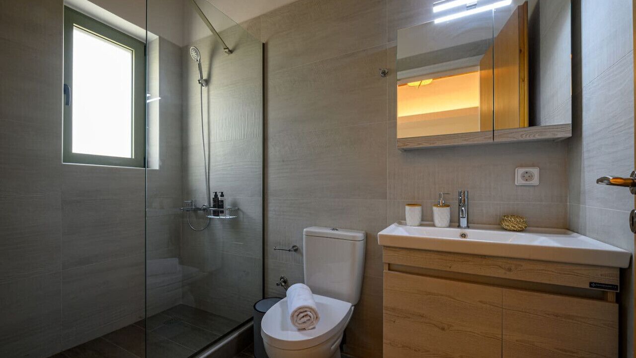Photo of Bathroom in Kardamyli